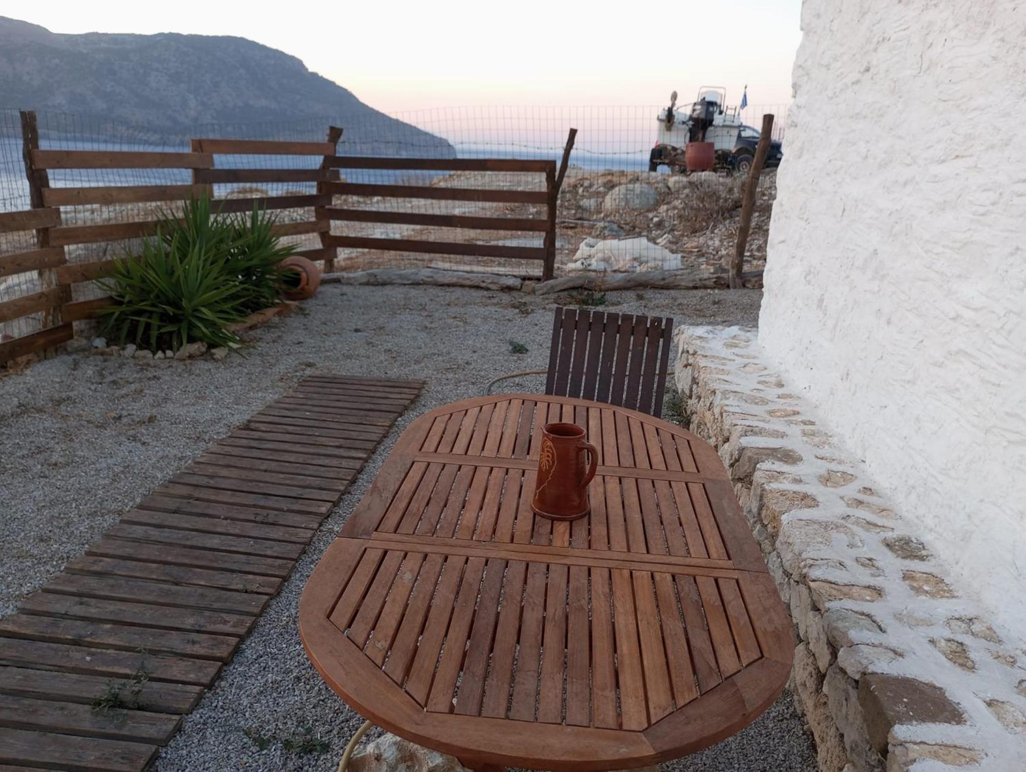 Lindia Athena Traditional House Karpathos Exterior foto